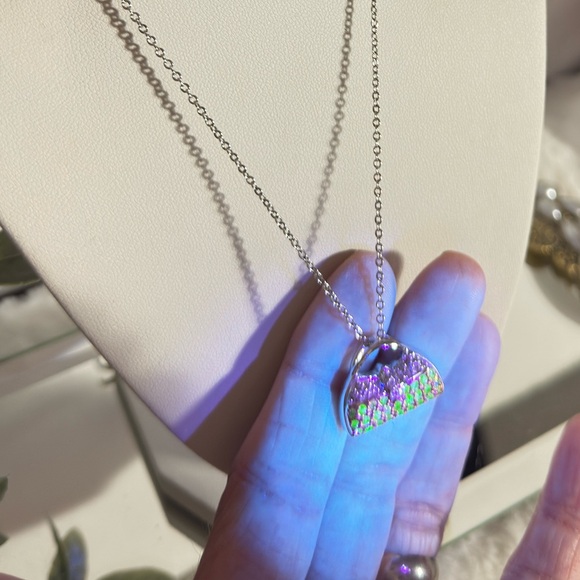 Crystal Sparkling Handbag
Clutch Purse Chain Necklace - Picture 3 of 9